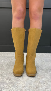 Duston taupe suede boots
