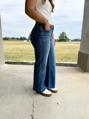 Carrie Straight Jeans