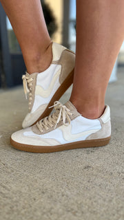 Dolce Vita Notice Ivory Sneakers