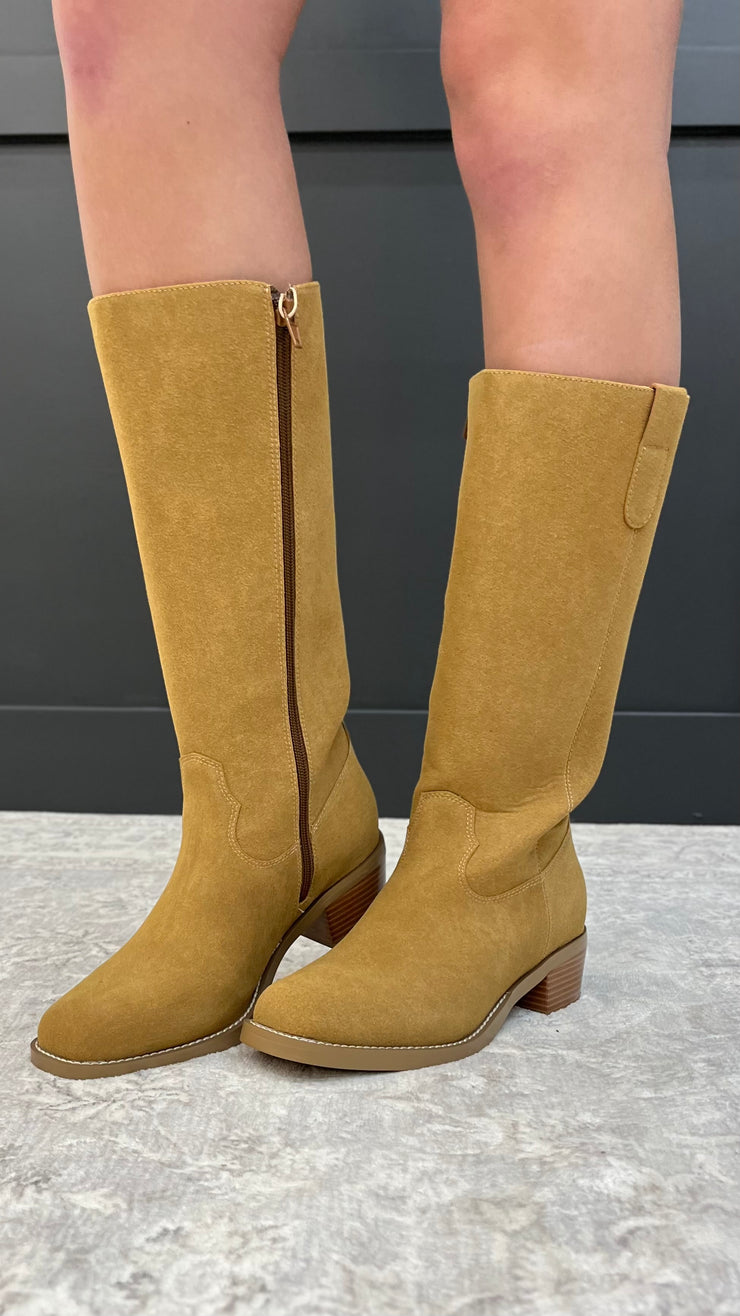 Duston taupe suede boots