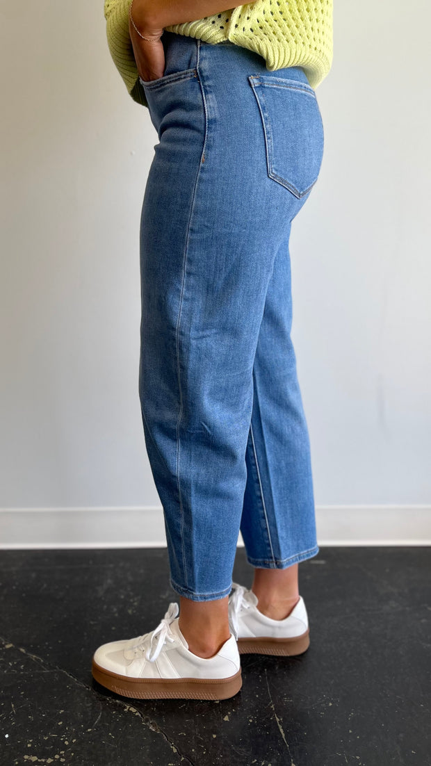 Callie Barrel Jeans