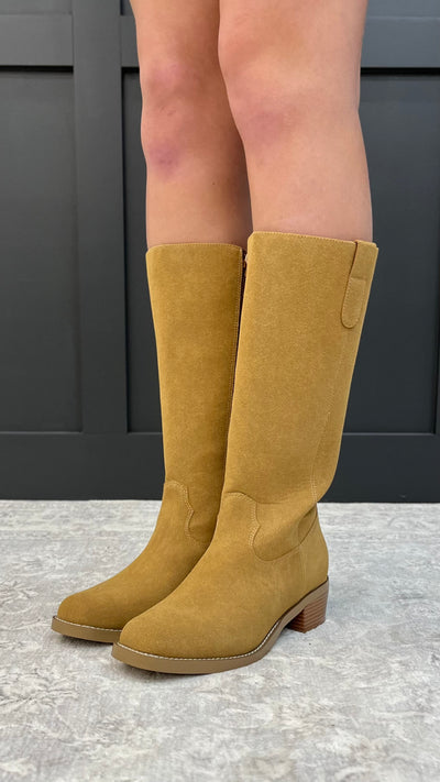 Duston taupe suede boots