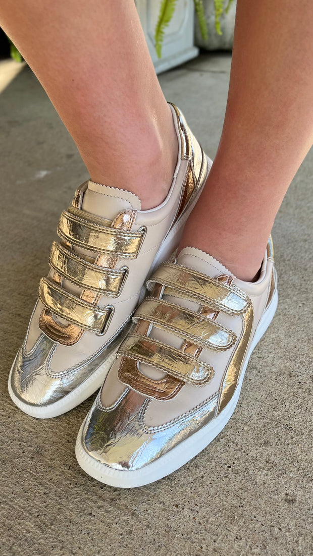 The Lizzie Sneaker