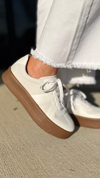 Warwick Platform Sneaker