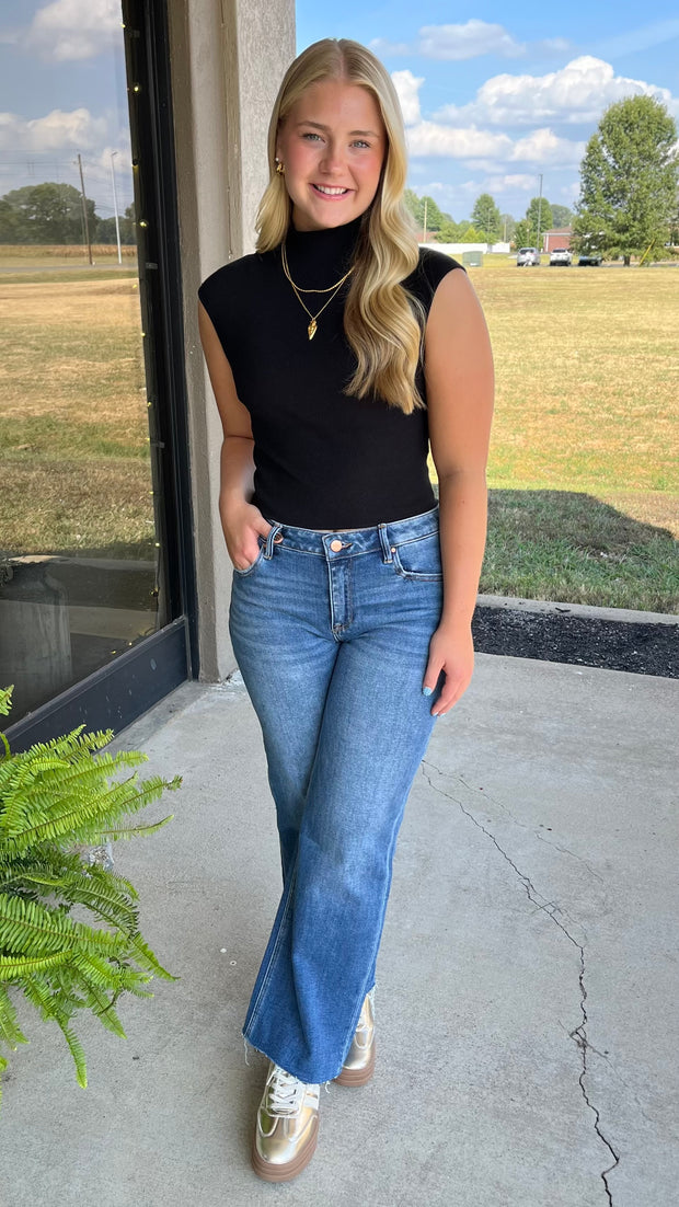 The Maggie Top (Black)