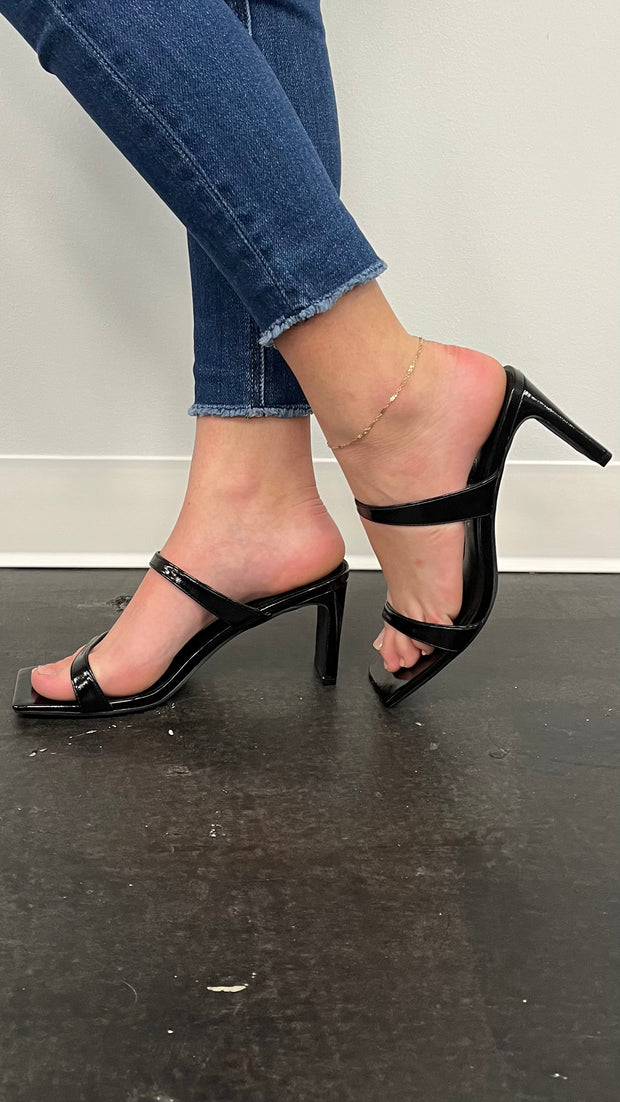 Yaya Patent Heels